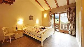Roulette Apartments リヴィーニョ