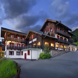 2* Hotel Teola