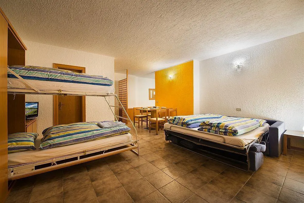 Roulette Apartments Livigno Hotel