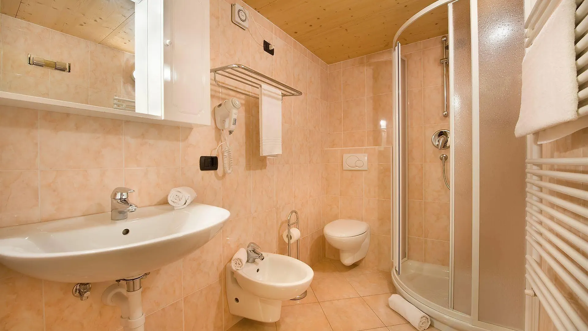 Hotel Roulette Apartments Livigno